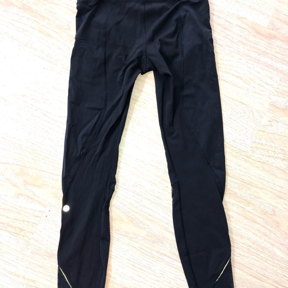 Lulu Lemon Inspire Tight II (Mesh) - Picture 4 of 6